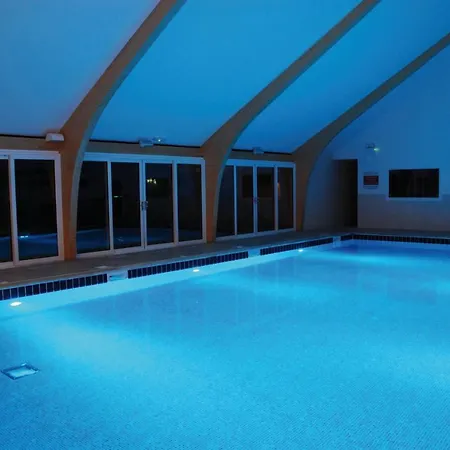Holiday home Sandpipers Luxury Hot Tub With 2 Ensuites A Private Sauna & Bbq Terrace *