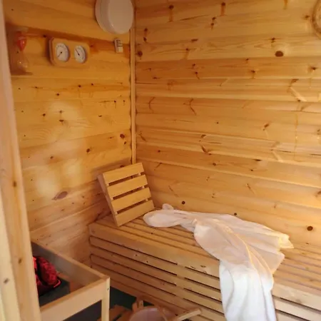 Sandpipers Luxury Hot Tub With 2 Ensuites A Private Sauna & Bbq Terrace Holiday home